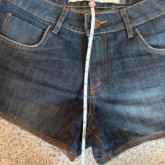 Jacada women's 6/8 Dark Wash Denim Dolphin Shorts - Picture 3 of 7